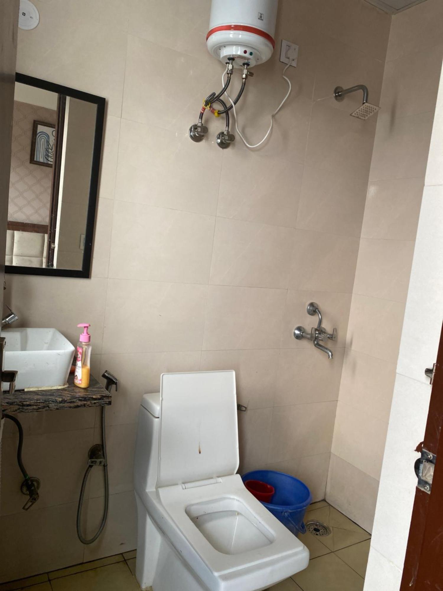 Royal Park Inn Greater Noida Extérieur photo
